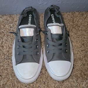 Womens Converse 7.5